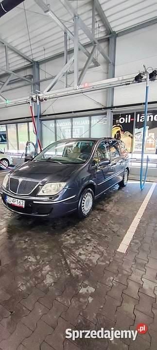 Używany Lancia Phedra 2004 Grafitowy Minivan