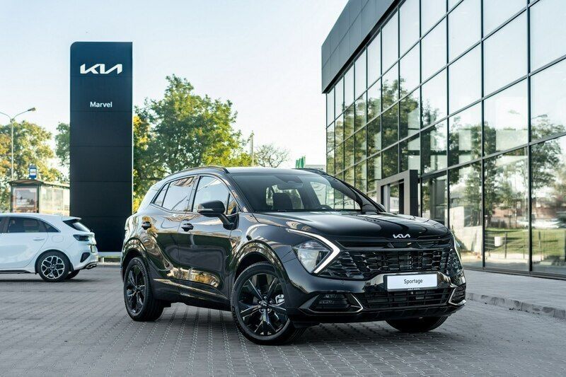 Czarny (metalik) Używany 2024 Kia Sportage SUV | 137 500 zł (Uczciwa cena) - Obraz 1/4