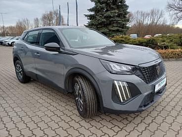 Używany Peugeot 2008 Active 100 KM (73 kW) 2023 Szary SUV