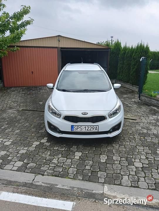 Używany Kia Ceed 2015 Biały Hatchback