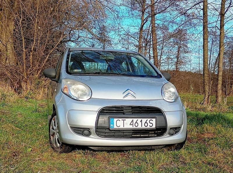Używany Citroën C1 2012 Srebrny Hatchback
