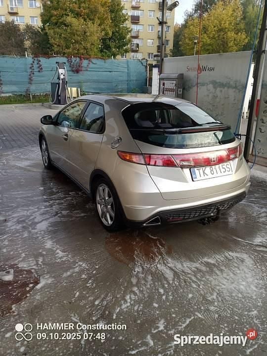 Używany Honda Civic 140 KM (102 kW) 2007 Złoty Hatchback