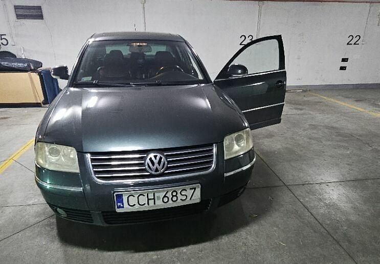 Używany VW Passat 2004 Inny kolor Sedan/Limuzyna