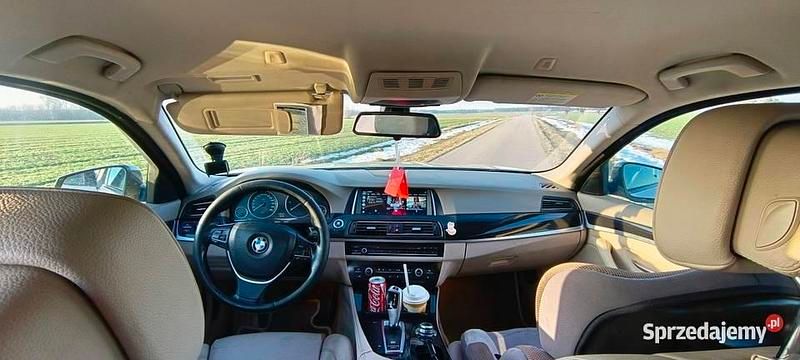 Używany BMW 520 184 KM (135 kW) 2011 Złoty Kombi