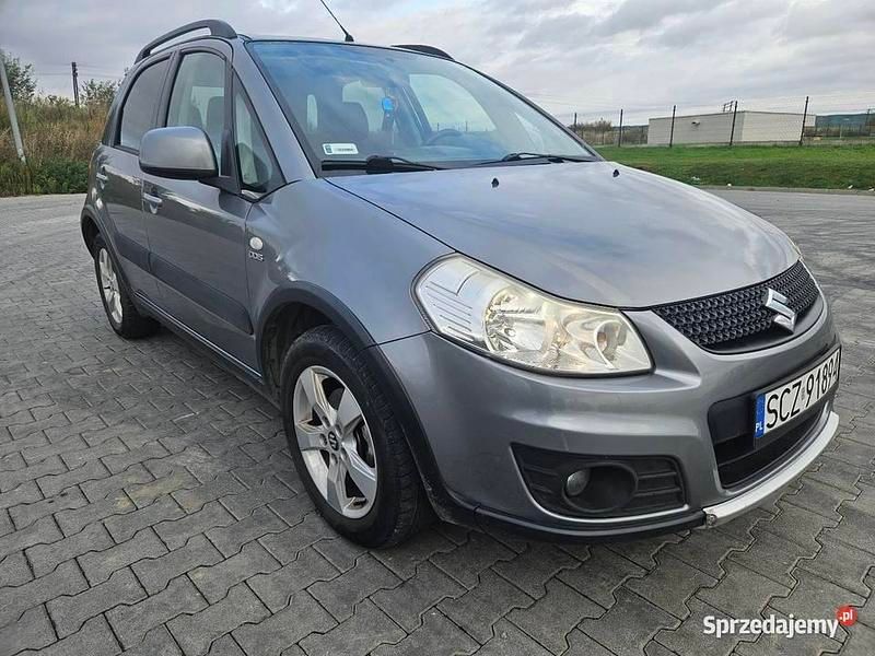Używany Suzuki SX4 2010