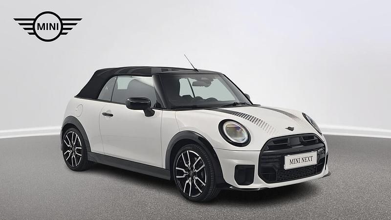 Nanuq white Używany 2025 Mini Cooper Cabriolet Kabriolet | 174 900 zł - Obraz 1/4