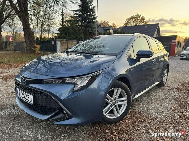 Niebieski Używany 2021 Toyota Corolla Kombi | 69 000 zł (Uczciwa cena) - Obraz 1/4