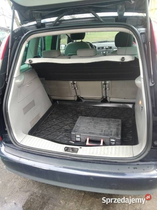 Używany Ford C-MAX 109 KM (80 kW) 2005 Minivan