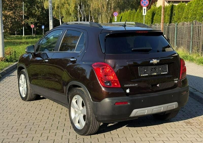 Używany Chevrolet Trax 130 KM (95 kW) 2013 Brązowobeżowy SUV