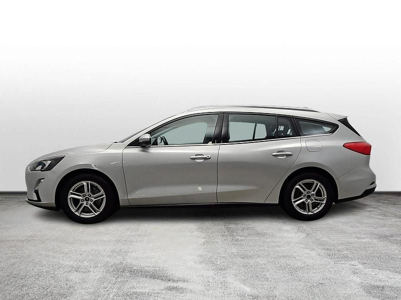 Używany Ford Focus 120 KM (88 kW) 2021 Srebrny Kombi