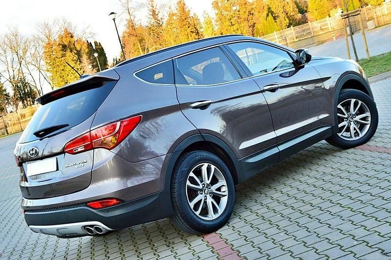 Używany Hyundai Santa Fe 150 KM (110 kW) 2013 Brązowobeżowy SUV