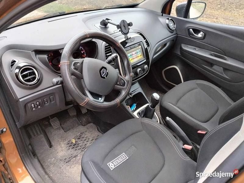 Używany Renault Captur 90 KM (66 kW) 2019 SUV