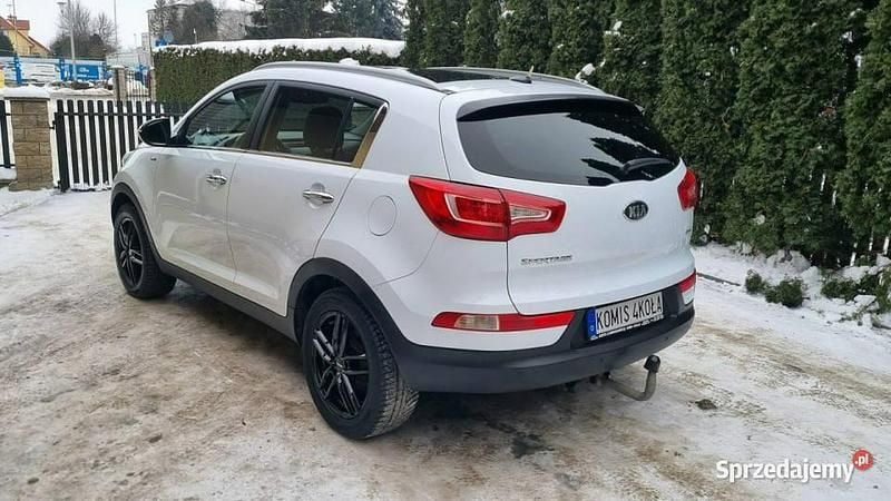 Używany Kia Sportage 184 KM (135 kW) 2013 Biały (metalik) SUV