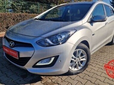 Inny kolor Używany 2012 Hyundai i30 Kombi | 27 500 zł - Obraz 1/4