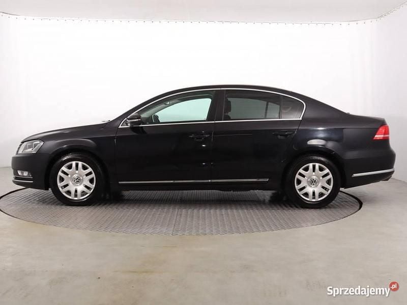 Używany VW Passat 2014 Czarny Sedan/Limuzyna