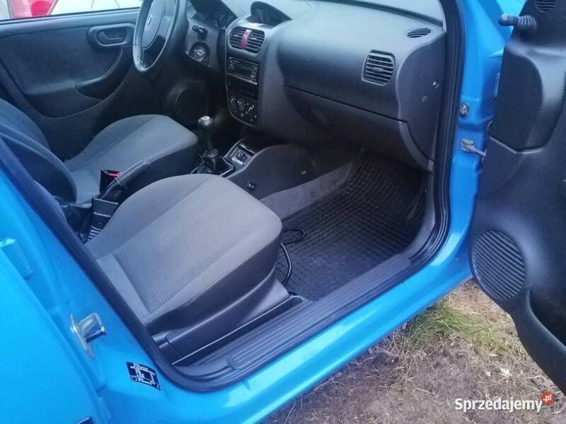 Używany Opel Corsa 75 KM (55 kW) 2003 Hatchback