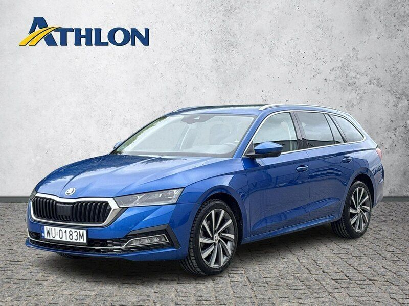Niebieski (metalik) Używany 2021 Skoda Octavia Kombi | 83 700 zł (Drogi) - Obraz 1/4