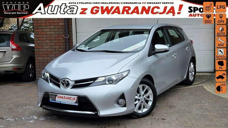 Srebrny Używany 2014 Toyota Auris Premium Hatchback | 41 900 zł (Uczciwa cena) - Obraz 1/4