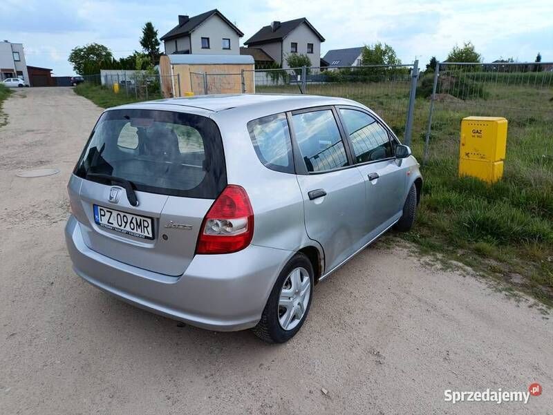 Używany Honda Jazz 83 KM (61 kW) 2002 Hatchback
