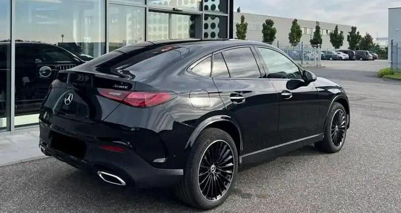 Nowe Mercedes GLC200 197 KM (144 kW) 2025 Czarny (metalik) SUV
