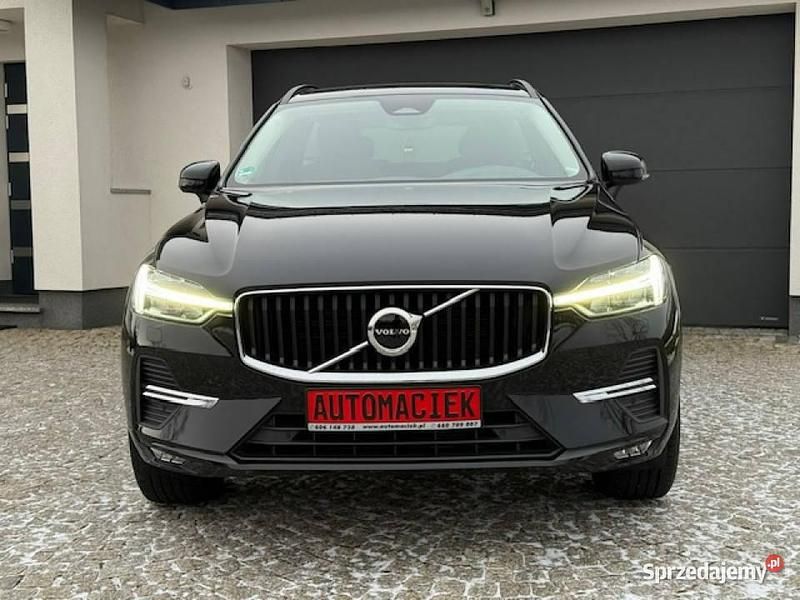 Używany Volvo XC60 197 KM (144 kW) 2022 Czarny SUV