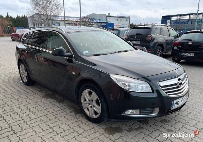 Czarny Używany 2011 Opel Insignia Kombi | 19 900 zł (Dość drogi) - Obraz 1/4