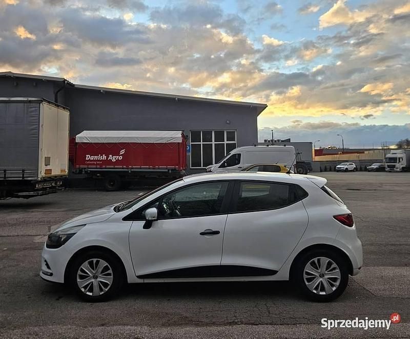 Używany 2017 Renault Clio IV | 27 900 zł (Uczciwa cena) - Obraz 1/4