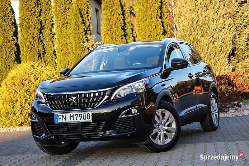 Czarny Używany 2018 Peugeot 3008 SUV | 53 900 zł (Dobra cena) - Obraz 1/4