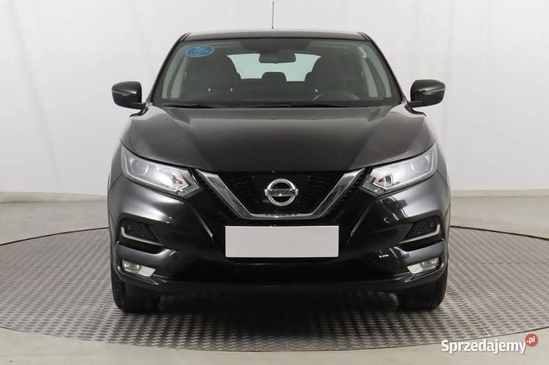 Używany Nissan Qashqai 2017 Czarny SUV