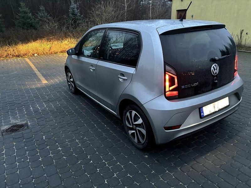 Srebrny Używany 2021 VW up! Hatchback | 42 900 zł (Dość drogi) - Obraz 1/4