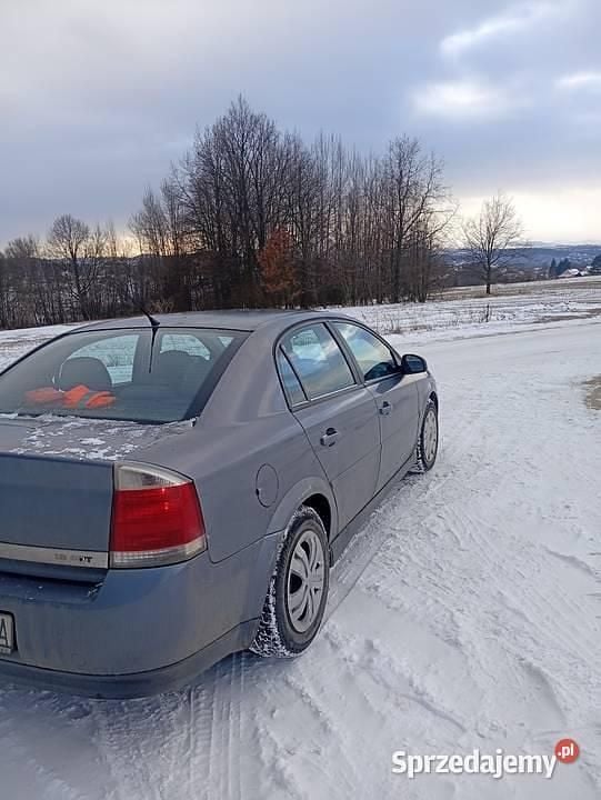 Używany Opel Vectra 2004 Szary Hatchback