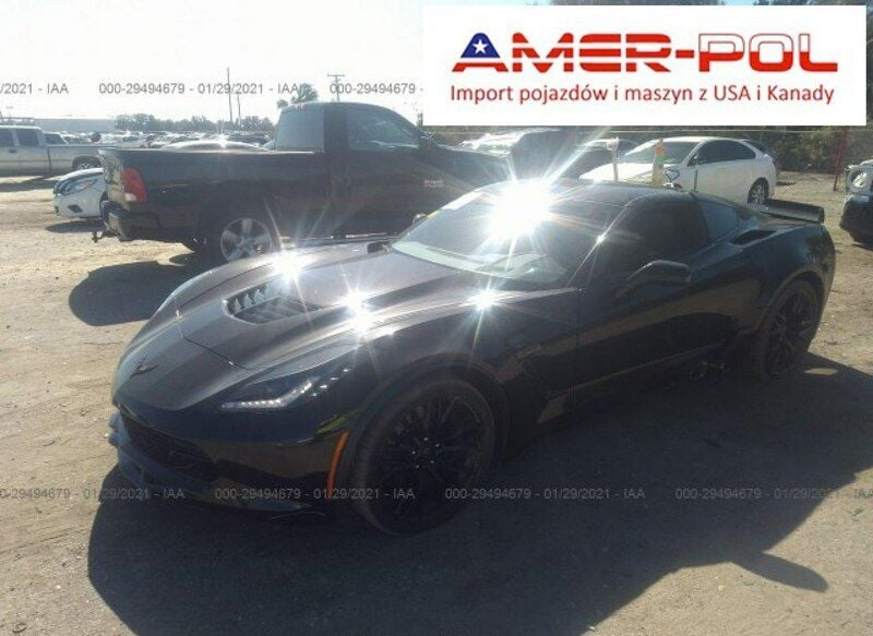 Czarny Używany 2015 Chevrolet Corvette Coupe | 163 000 zł - Obraz 1/4