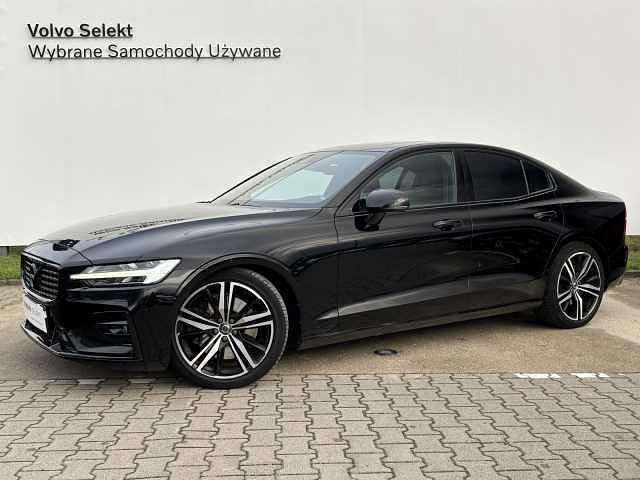Czarny Używany 2019 Volvo S60 Sedan/Limuzyna | 114 900 zł (Drogi) - Obraz 1/4