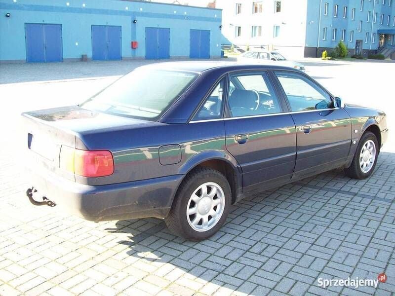 Używany Audi A6 1996 Niebieski Sedan/Limuzyna