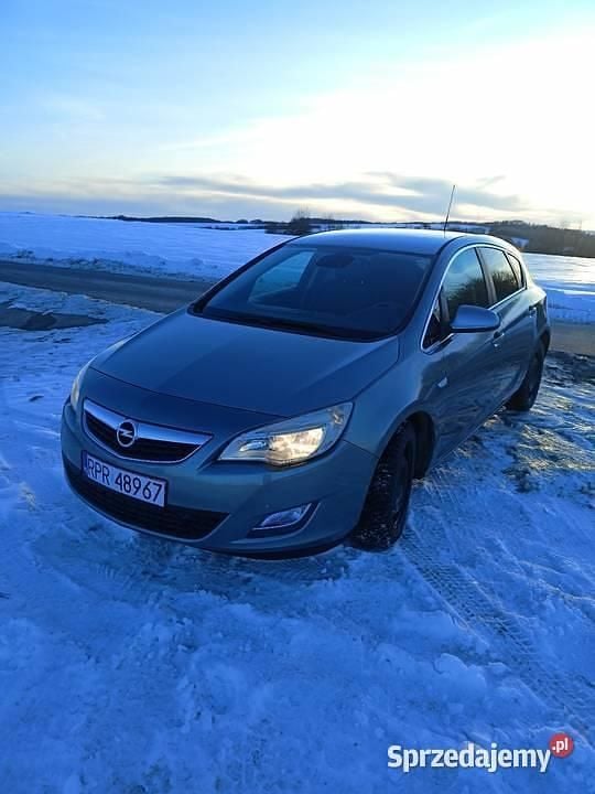 Używany Opel Astra 2010 Szary Hatchback