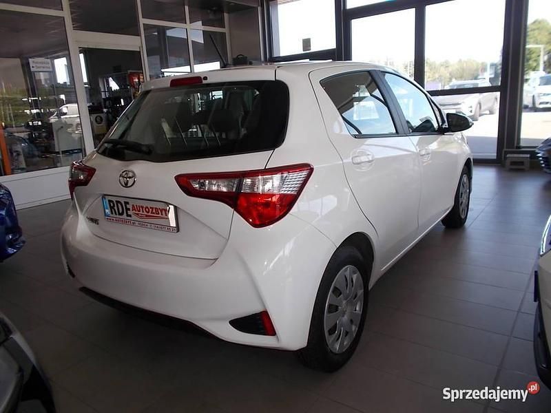 Używany Toyota Yaris 2020 Biały Hatchback