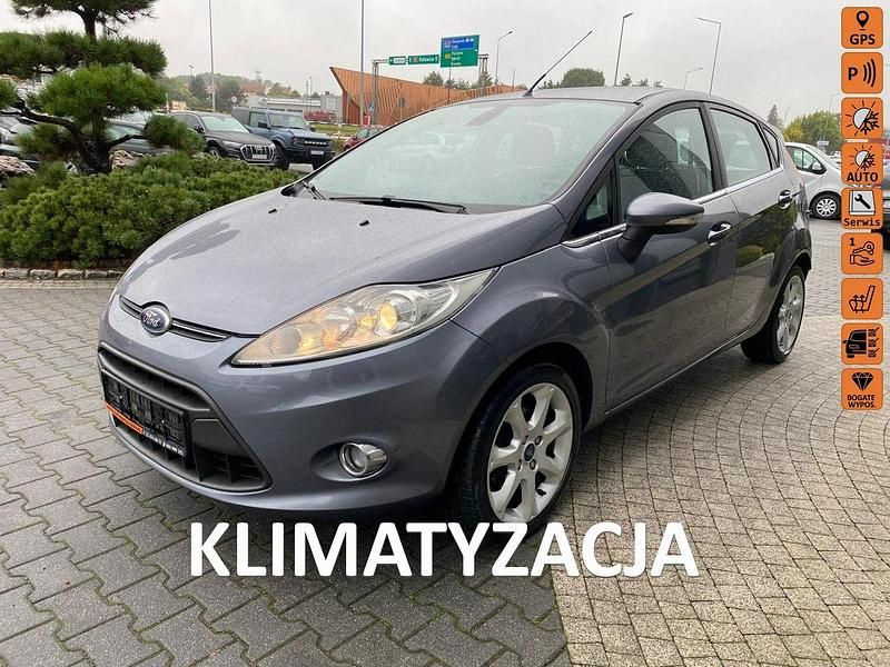 Szary Używany 2012 Ford Fiesta Hatchback | 19 900 zł (Uczciwa cena) - Obraz 1/4