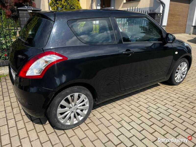 Używany 2011 Suzuki Swift | 14 000 zł (Uczciwa cena) - Obraz 1/4