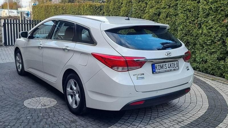Używany Hyundai i40 136 KM (100 kW) 2014 Biały Kombi