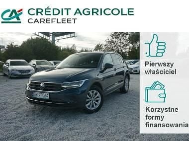 Używany VW Tiguan Life 150 KM (110 kW) 2022 Niebieski (metalik) SUV