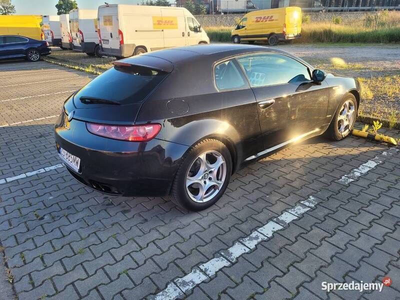 Czarny Używany 2006 Alfa Romeo Brera Coupe | 23 000 zł - Obraz 1/2