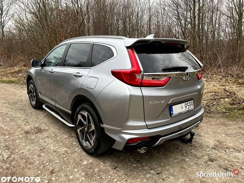 Używany Honda CR-V Executive 2018 Srebrny SUV