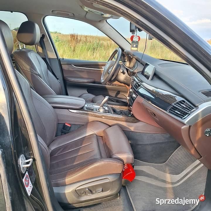 Używany BMW X5 2015 Czarny SUV