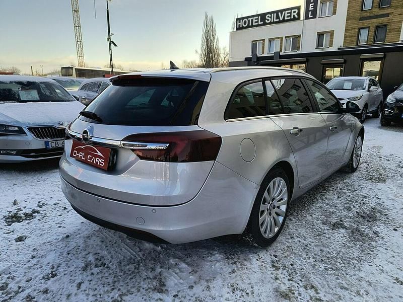 Używany Opel Insignia 163 KM (119 kW) 2013 Srebrny Kombi