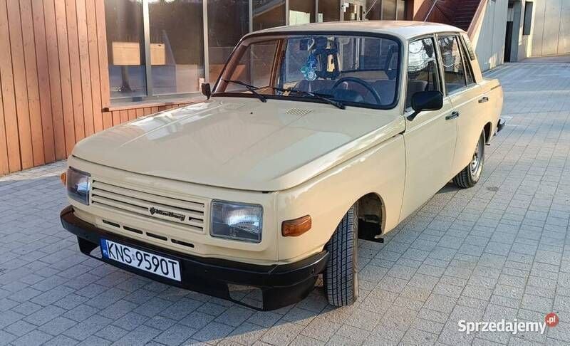 Żółty Używany 1987 Wartburg 353 Sedan/Limuzyna | 16 900 zł - Obraz 1/4