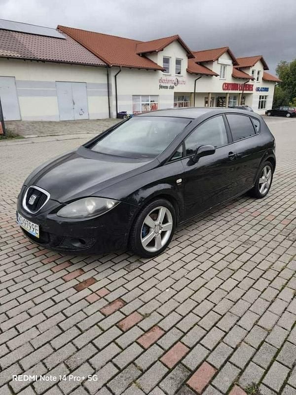 Czarny Używany 2007 Seat Leon Hatchback | 5500 zł (Super Cena) - Obraz 1/4