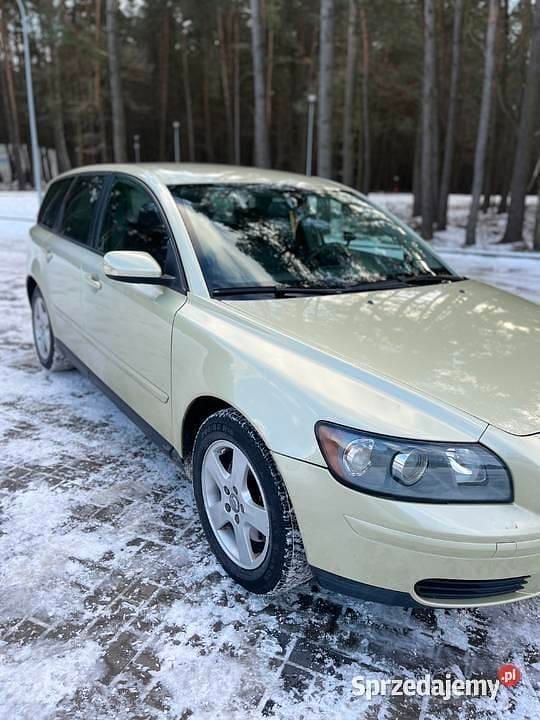 Używany 2004 Volvo V50 Kombi | 9000 zł (Uczciwa cena) - Obraz 1/4