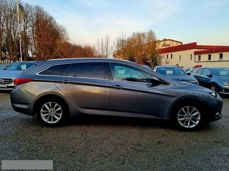Używany Hyundai i40 2016 Szary Kombi