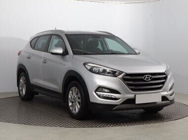 Srebrny Używany 2016 Hyundai Tucson SUV | 68 499 zł (Uczciwa cena) - Obraz 1/4
