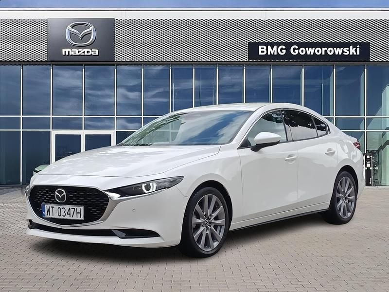 Snowflake white pearl Używany 2024 Mazda 3 Sedan/Limuzyna | 125 900 zł (Drogi) - Obraz 1/4